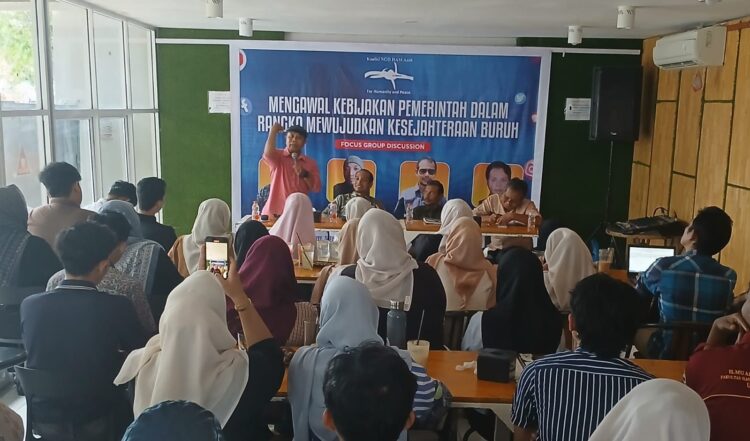 Koalisi NGO HAM Aceh Gelar Diskusi Soal Kesejahteraan Buruh: “Negara Harus Hadir!”