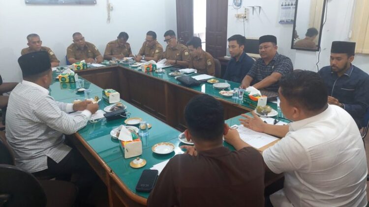 Ⓒ Hak cipta foto di atas dikembalikan sesungguhnya kepada pemilik foto Ⓒ Hak cipta foto di atas dikembalikan sesungguhnya kepada pemilik foto