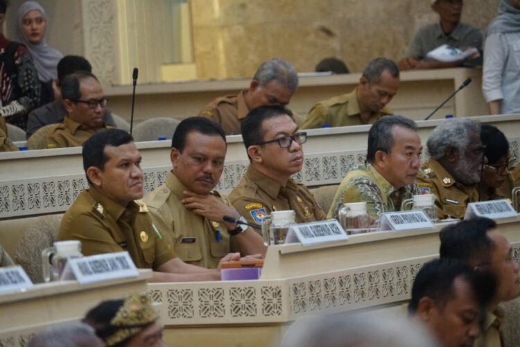 Ⓒ Hak cipta foto di atas dikembalikan sesungguhnya kepada pemilik foto Ⓒ Hak cipta foto di atas dikembalikan sesungguhnya kepada pemilik foto