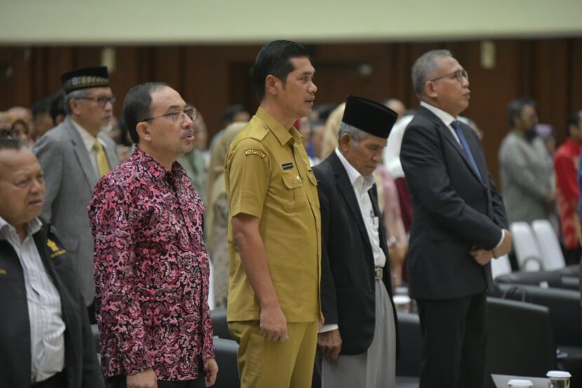 Ⓒ Hak cipta foto di atas dikembalikan sesungguhnya kepada pemilik foto