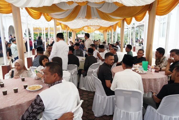 Ⓒ Hak cipta foto di atas dikembalikan sesungguhnya kepada pemilik foto Ⓒ Hak cipta foto di atas dikembalikan sesungguhnya kepada pemilik foto