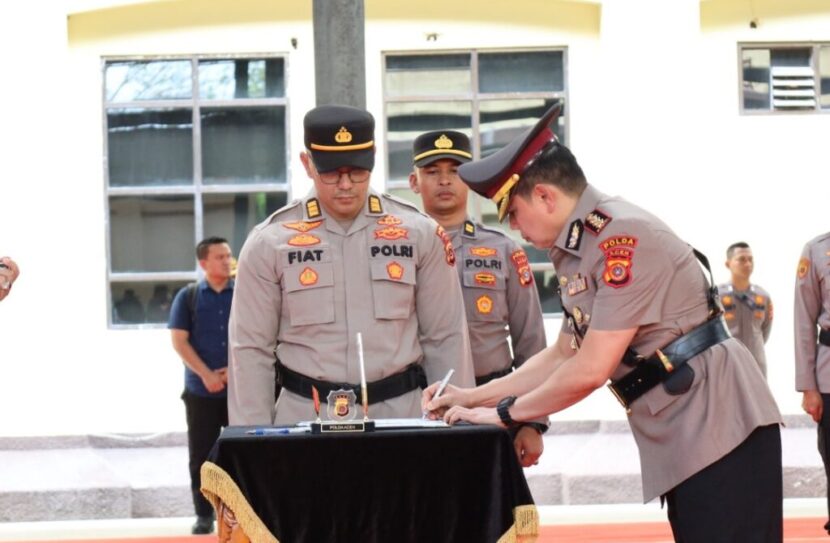 Kapolda Aceh, Irjen Pol Achmad Kartiko menggelar serah terima jabatan (sertijab) Wakapolda, para Pejabat Utama (PJU), Kapolresta, dan Kapolres di lingkungan Polda Aceh, Rabu (9/4/2025). FOTO/Dok. Istimewa
