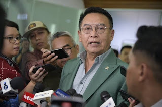Ⓒ Hak cipta foto di atas dikembalikan sesungguhnya kepada pemilik foto Ⓒ Hak cipta foto di atas dikembalikan sesungguhnya kepada pemilik foto