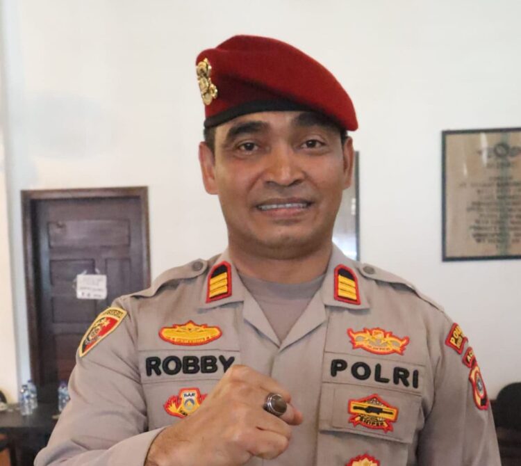 Ⓒ Hak cipta foto di atas dikembalikan sesungguhnya kepada pemilik foto Ⓒ Hak cipta foto di atas dikembalikan sesungguhnya kepada pemilik foto