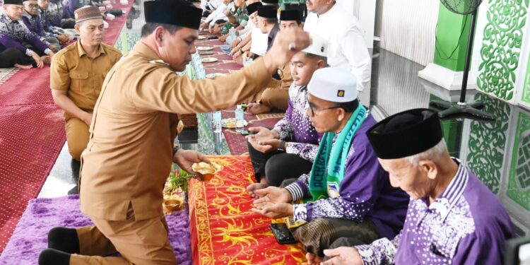 Ⓒ The copyright of the above photo is returned to the owner of the photo.