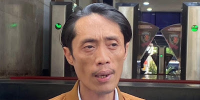 Ⓒ Hak cipta foto di atas dikembalikan sesungguhnya kepada pemilik foto Ⓒ Hak cipta foto di atas dikembalikan sesungguhnya kepada pemilik foto