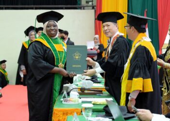 Mahasiswa Asal Gambia Sukses Selesaikan Studi S2 di USK