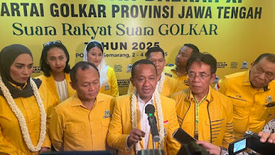 Ⓒ Hak cipta foto di atas dikembalikan sesungguhnya kepada pemilik foto Ⓒ Hak cipta foto di atas dikembalikan sesungguhnya kepada pemilik foto