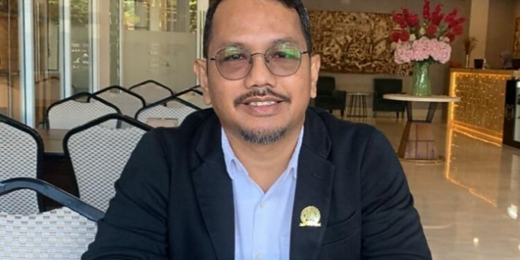 Ⓒ Hak cipta foto di atas dikembalikan sesungguhnya kepada sang pemilik foto Ⓒ Hak cipta foto di atas dikembalikan sesungguhnya kepada pemilik foto