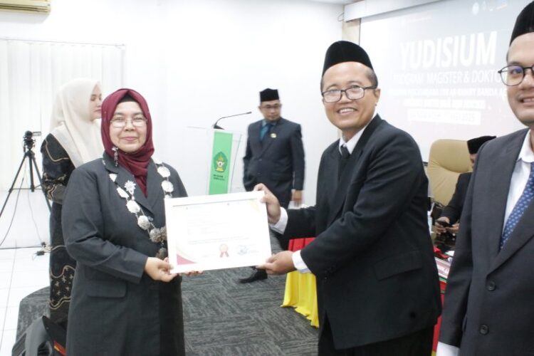 Lulusan Pascasarjana UIN Ar-Raniry Raih IPK 4.0, Bukti Keberhasilan Beasiswa BIB Membangun Talenta Bangsa
