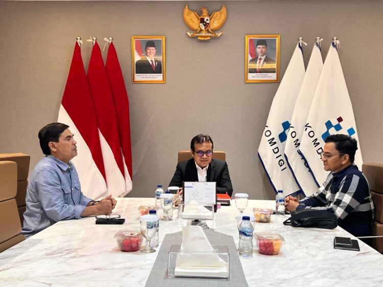 Ⓒ Hak cipta foto di atas dikembalikan sesungguhnya kepada pemilik foto
