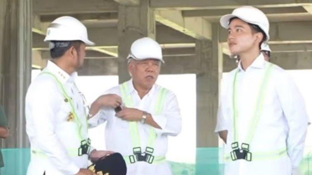 Ⓒ Hak cipta foto di atas dikembalikan sesungguhnya kepada pemilik foto Ⓒ Hak cipta foto di atas dikembalikan sesungguhnya kepada pemilik foto