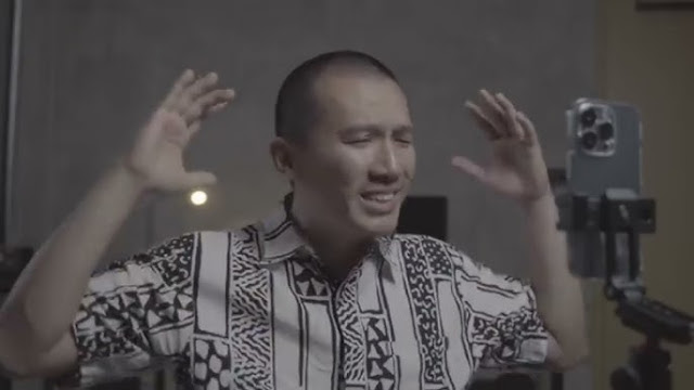 Ⓒ Hak cipta foto di atas dikembalikan sesungguhnya kepada pemilik foto Ⓒ Hak cipta foto di atas dikembalikan sesungguhnya kepada pemilik foto