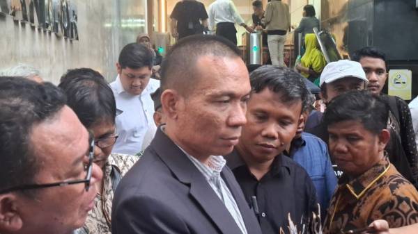Ⓒ Hak cipta foto di atas dikembalikan sesungguhnya kepada pemilik foto Ⓒ Hak cipta foto di atas dikembalikan sesungguhnya kepada pemilik foto