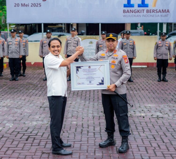 Ⓒ Hak cipta foto di atas dikembalikan sesungguhnya kepada pemilik foto Ⓒ Hak cipta foto di atas dikembalikan sesungguhnya kepada pemilik foto