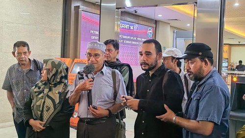 Ⓒ Hak cipta foto di atas dikembalikan sesungguhnya kepada pemilik foto Ⓒ Hak cipta foto di atas dikembalikan sesungguhnya kepada pemilik foto
