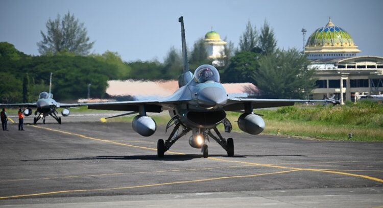 Lanud Sultan Iskandar Muda Kedatangan 4 Pesawat Tempur F-16, Warga Aceh Bisa Saksikan Langsung