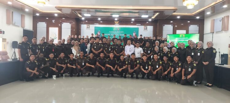 Kejati Aceh Gelar In-House Training Kehumasan, Perkuat Peran Humas di Era Digital