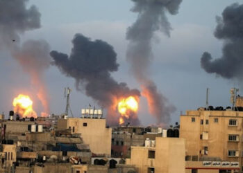 Israel Bantai Puluhan Warga Palestina saat Antre Bantuan Makanan