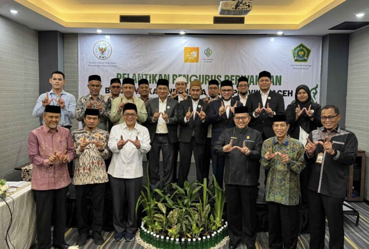 Prof Tgk H Fauzi Saleh Pimpin BWI Aceh Periode 2025-2028