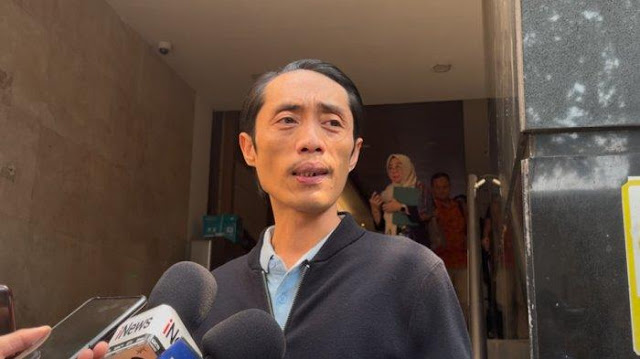 Ⓒ Hak cipta foto di atas dikembalikan sesungguhnya kepada sang pemilik foto Ⓒ Hak cipta foto di atas dikembalikan sesungguhnya kepada pemilik foto