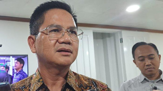 Ⓒ Hak cipta foto di atas dikembalikan sesungguhnya kepada pemilik foto Ⓒ Hak cipta foto di atas dikembalikan sesungguhnya kepada pemilik foto