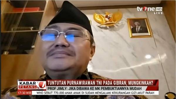 Ⓒ Hak cipta foto di atas dikembalikan sesungguhnya kepada sang pemilik foto Ⓒ Hak cipta foto di atas dikembalikan sesungguhnya kepada pemilik foto