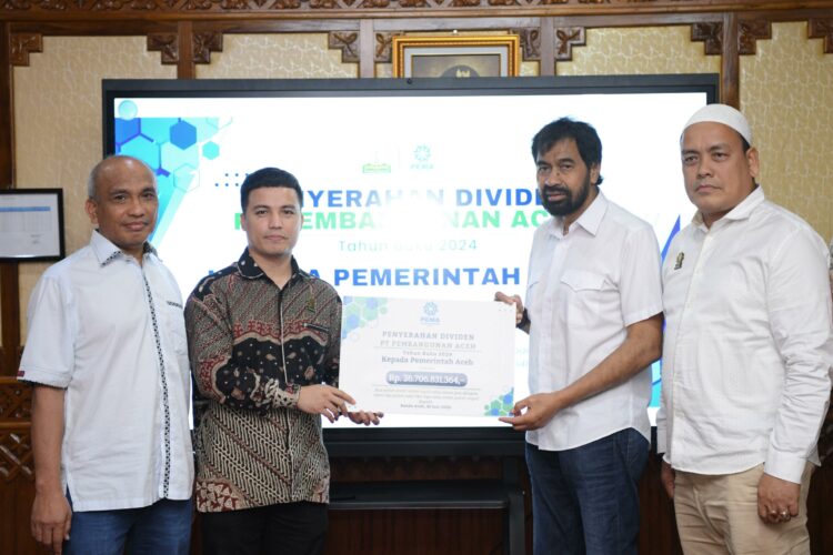 Ⓒ Hak cipta foto di atas dikembalikan sesungguhnya kepada pemilik foto