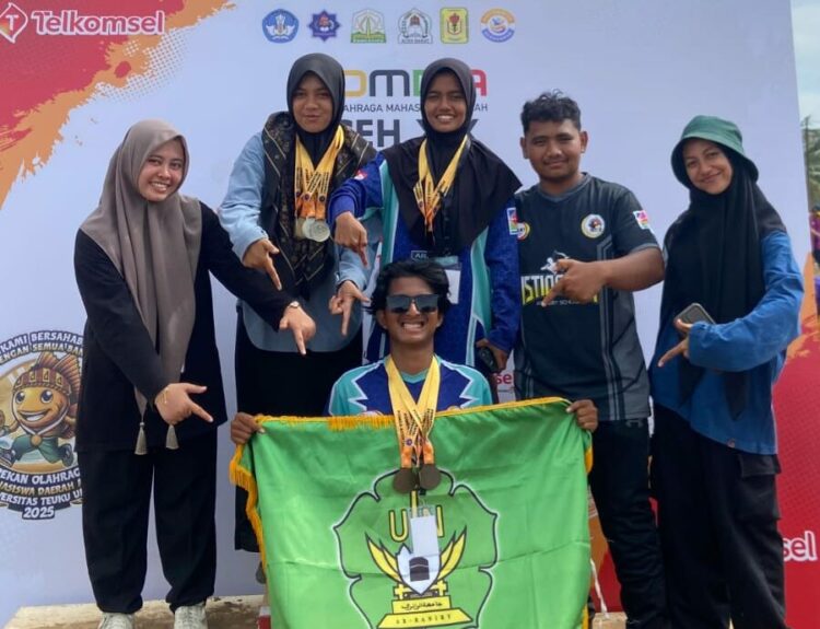 Ⓒ Hak cipta foto di atas dikembalikan sesungguhnya kepada pemilik foto Ⓒ Hak cipta foto di atas dikembalikan sesungguhnya kepada pemilik foto