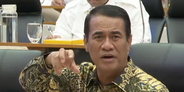 Ⓒ Hak cipta foto di atas dikembalikan sesungguhnya kepada sang pemilik foto Ⓒ Hak cipta foto di atas dikembalikan sesungguhnya kepada pemilik foto