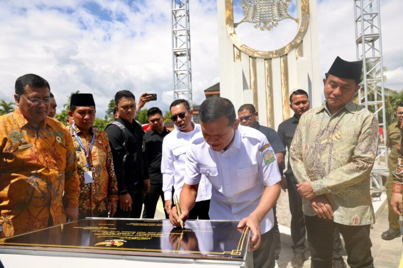 Ⓒ Hak cipta foto di atas dikembalikan sesungguhnya kepada pemilik foto
