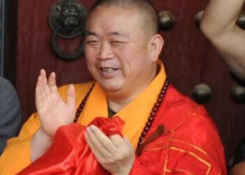 Kepala Biksu Shaolin Terjerat Skandal Penggelapan dan Hubungan Tak Pantas