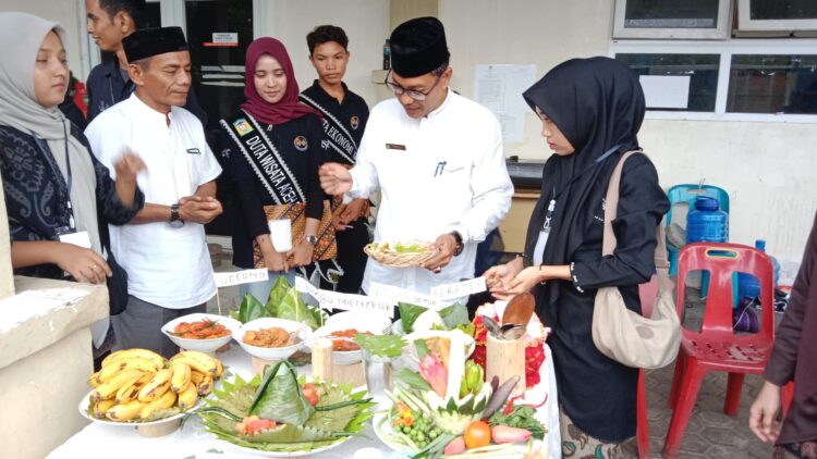Ⓒ Hak cipta foto di atas dikembalikan sesungguhnya kepada pemilik foto