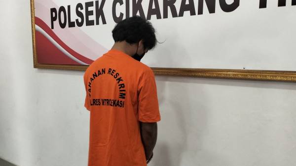 Ⓒ Hak cipta foto di atas dikembalikan sesungguhnya kepada pemilik foto Ⓒ Hak cipta foto di atas dikembalikan sesungguhnya kepada pemilik foto