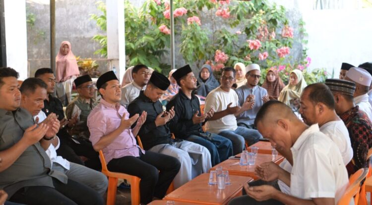 Ⓒ Hak cipta foto di atas dikembalikan sesungguhnya kepada pemilik foto
