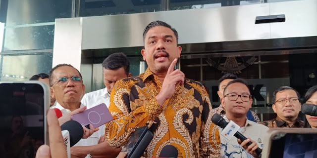 Ⓒ Hak cipta foto di atas dikembalikan sesungguhnya kepada pemilik foto Ⓒ Hak cipta foto di atas dikembalikan sesungguhnya kepada pemilik foto