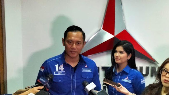 Ⓒ Hak cipta foto di atas dikembalikan sesungguhnya kepada sang pemilik foto Ⓒ Hak cipta foto di atas dikembalikan sesungguhnya kepada pemilik foto