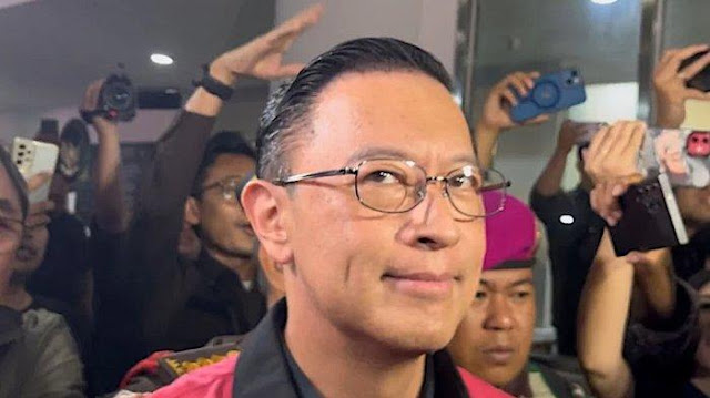 Ⓒ Hak cipta foto di atas dikembalikan sesungguhnya kepada pemilik foto Ⓒ Hak cipta foto di atas dikembalikan sesungguhnya kepada pemilik foto
