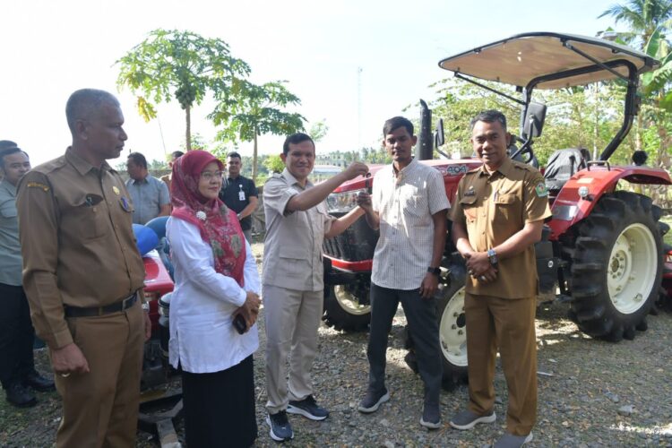 Ⓒ Hak cipta foto di atas dikembalikan sesungguhnya kepada pemilik foto Ⓒ Hak cipta foto di atas dikembalikan sesungguhnya kepada pemilik foto