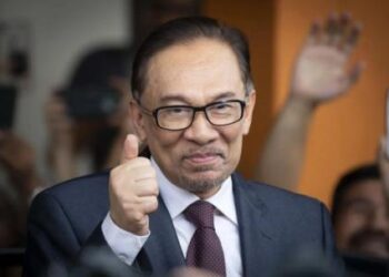 Respons Mengejutkan PM Anwar Ibrahim usai Didesak Mundur oleh Ribuan Demonstran