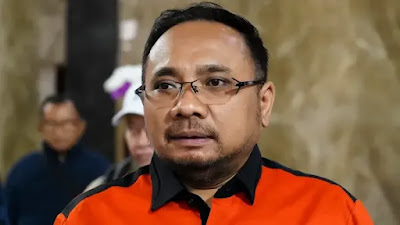 Ⓒ Hak cipta foto di atas dikembalikan sesungguhnya kepada sang pemilik foto Ⓒ Hak cipta foto di atas dikembalikan sesungguhnya kepada pemilik foto