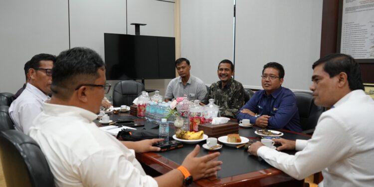 Ⓒ Hak cipta foto di atas dikembalikan sesungguhnya kepada sang pemilik foto Ⓒ Hak cipta foto di atas dikembalikan sesungguhnya kepada pemilik foto