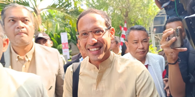 Ⓒ Hak cipta foto di atas dikembalikan sesungguhnya kepada pemilik foto Ⓒ Hak cipta foto di atas dikembalikan sesungguhnya kepada pemilik foto