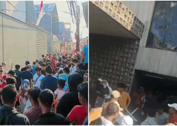 Rumah anggota Komisi III DPR RI sekaligus politikus Partai NasDem Ahmad Sahroni di Tanjung Priok, Jakarta Utara, digeruduk massa pada Sabtu (30/8/2025) pukul 15.00 WIB. FOTO/Kolase. Ⓒ Hak cipta foto di atas dikembalikan sesungguhnya kepada pemilik foto