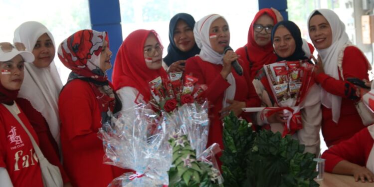 Ⓒ Hak cipta foto di atas dikembalikan sesungguhnya kepada sang pemilik foto Ⓒ Hak cipta foto di atas dikembalikan sesungguhnya kepada pemilik foto