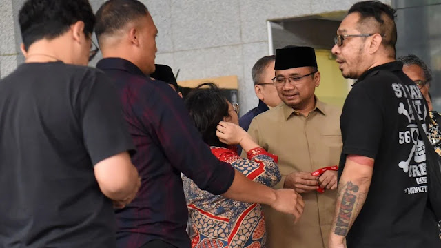 Ⓒ Hak cipta foto di atas dikembalikan sesungguhnya kepada pemilik foto Ⓒ Hak cipta foto di atas dikembalikan sesungguhnya kepada pemilik foto