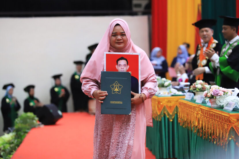 Ⓒ Hak cipta foto di atas dikembalikan sesungguhnya kepada pemilik foto