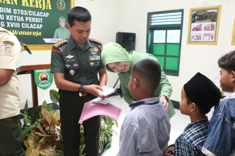 Ⓒ Hak cipta foto di atas dikembalikan sesungguhnya kepada pemilik foto Ⓒ Hak cipta foto di atas dikembalikan sesungguhnya kepada pemilik foto