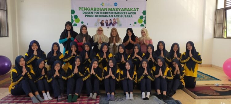 Poltekkes Kemenkes Aceh melalui Program Studi D3 Kebidanan Aceh Utara menyelenggarakan pelatihan Prenatal Yoga sebagai bagian dari penguatan keterampilan mahasiswa sekaligus dorongan kewirausahaan. FOTO/Jusmiati untuk HARIANACEH.co.id. Ⓒ Hak cipta foto di atas dikembalikan sesungguhnya kepada pemilik foto