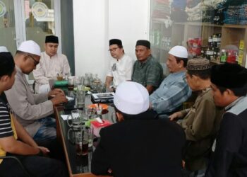 Intisari Ilmu dan Ikhlas dalam Beribadah